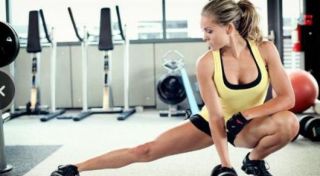 SPORCU GENÇ KIZ GÖRENLERİ BÜYÜLÜYOR! 