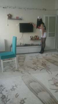 Alçak Gönüllü Escort Bayan Aksel