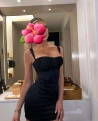 Ateşli bir escort kadın Fikret