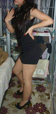 Ateşli bir gece oluşturan Vera