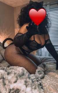 Duygusal bir escort Tahire
