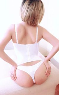 Eğlenceli ve ateşli bayan Havva