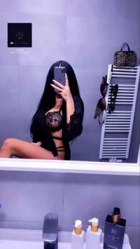 Eğlenceli ve pozitif Naz