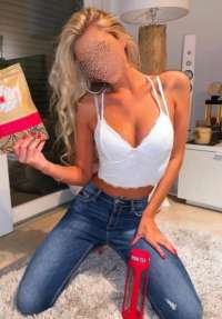 En doyumsuz zevklere erişebilen Ebren