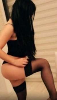 Genç Escort Sezen sizinle Birlikte