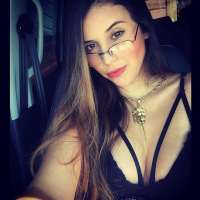 Güzel yüzlü bir escort Ahu