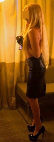 Kayseri Kısa Boylu Escort Kadın Reyhan