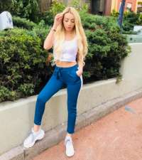 Kusursuz ve çekici escort İrem
