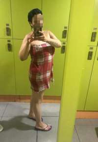 Öpüşerek ve sevişerek ilişkiye giren Tutku