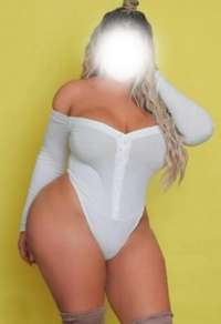 Partnerine unutulmaz bir gece yaşatan Asu