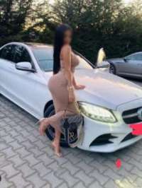 Resimleri gerçek olan Gülay