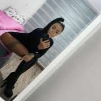 Şehvetli bir escort Arzu