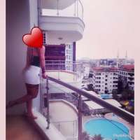 Seksi alımlı ve bakımlı Ebru