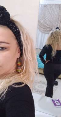 Seksi escort deneyimi yapan Didem