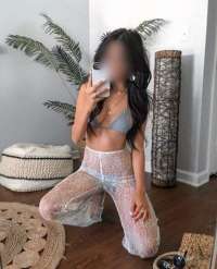 Seksi ilişkiler yaşayan Meltem