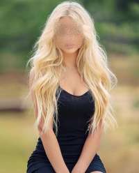 Seksi İran kadını Leyla