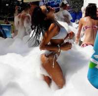 Sempatik tavırları olan İsmet