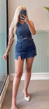 Tatlı bir güzel Funda