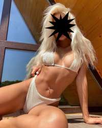 Vücut yapısı güzel Yonca