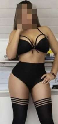 Yatakta artık istekli bir hatun Gülefşan