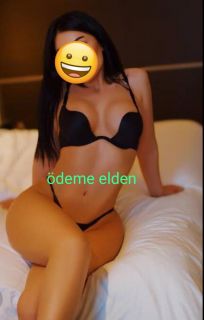 Erinden boşanan Büşra