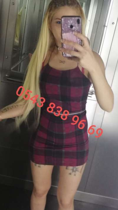 Erotik sohbetine doyulmaz Kiraz