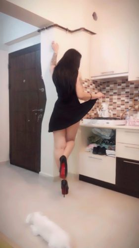 İlişki konusunda deneyimli Arzu