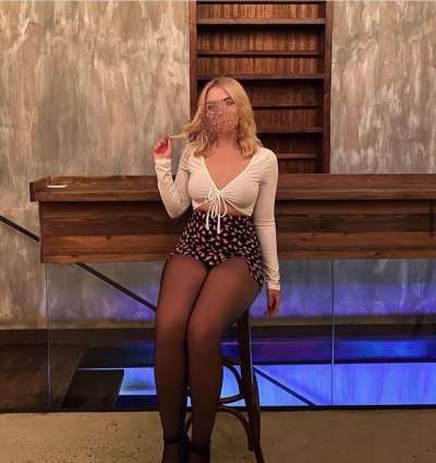 Keyfi hayatının merkezine koyan Pelin