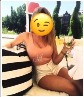 Mutsuz olan erkeklerin yüzüne gülen Pelin