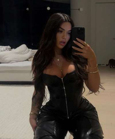 Yaşamın keyfini süren Melinda
