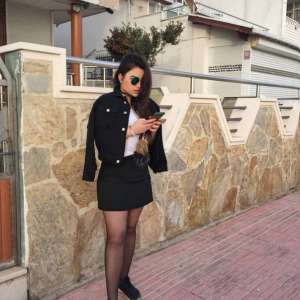 Azgın escort bayan Zuhal