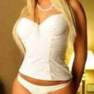 Beyleri içten dinlemiş olan Badem