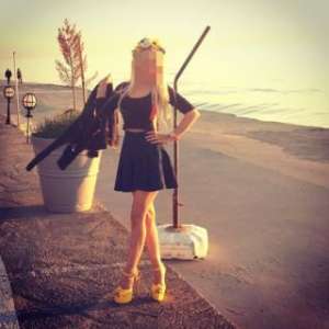 Erkekle sevişme yapmak isteyen Aypare