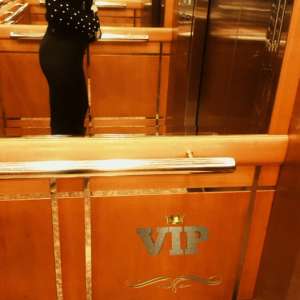 Erotik bir masalın kapılarını aralayan Rüya