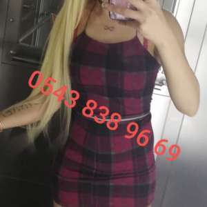 Erotik sohbetine doyulmaz Kiraz