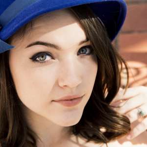 Escort arayan erkek kim?