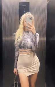 Fantezileri geniş olan Karin
