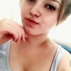 Saygıya değer veren bir bayan Yonca