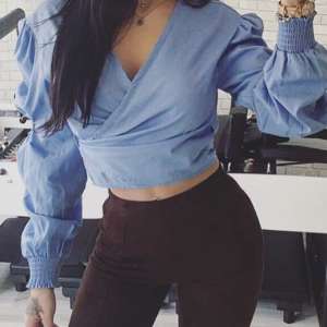 Şehvet verici kelimeler kullanan Ayan