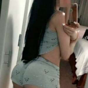 Seksi ateşli Burçin