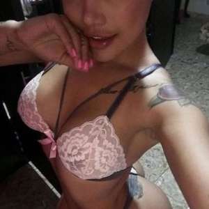 Siz erkeklerin arzu ettiği Beyza