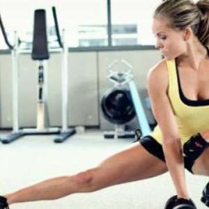 SPORCU GENÇ KIZ GÖRENLERİ BÜYÜLÜYOR! 