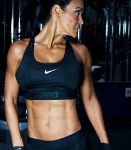 Sporcu kızlarla seks!