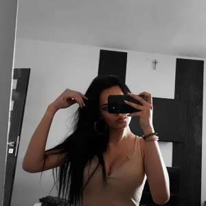 Süper seks hizmeti yapan Burçak