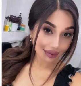 Takılacağın escort Defne