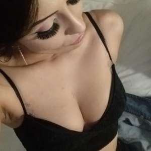 Temiz bedenine aşık edecek Yeliz